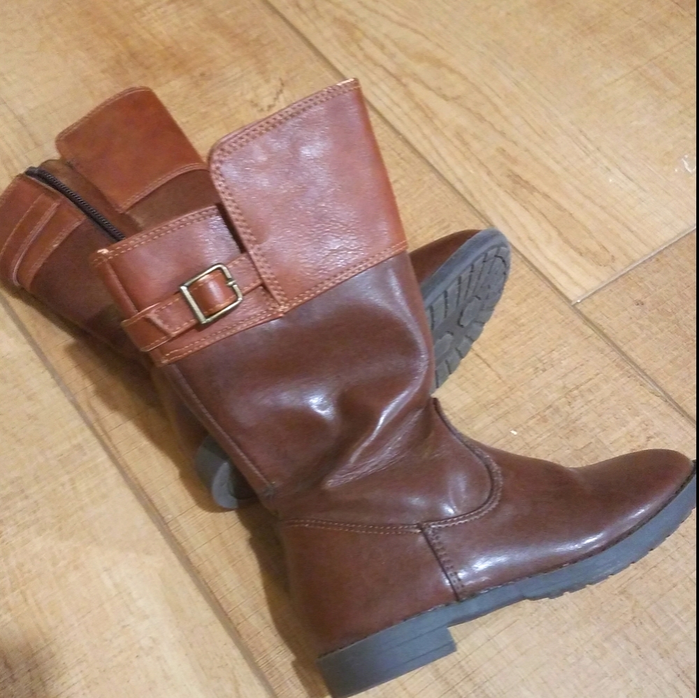 Toddler boots size 8